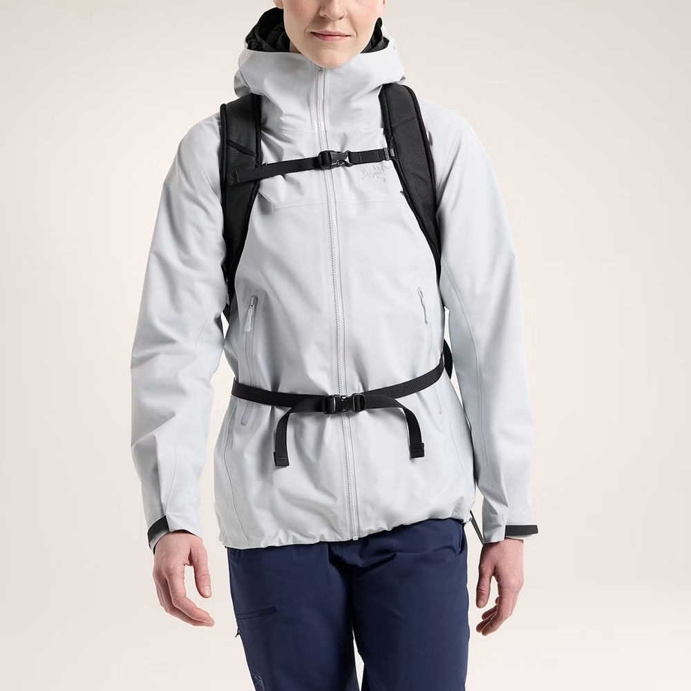 �������ƥꥯ�� �ޥ�ƥ��� 16 �Хå��ѥå� Mantis 16 Backpack Black