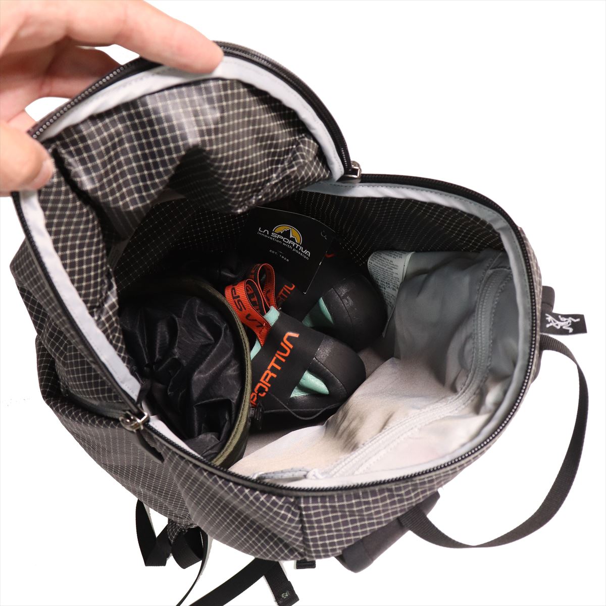 �������ƥꥯ�� ���󥷡��� 15 Konseal 15 backpack