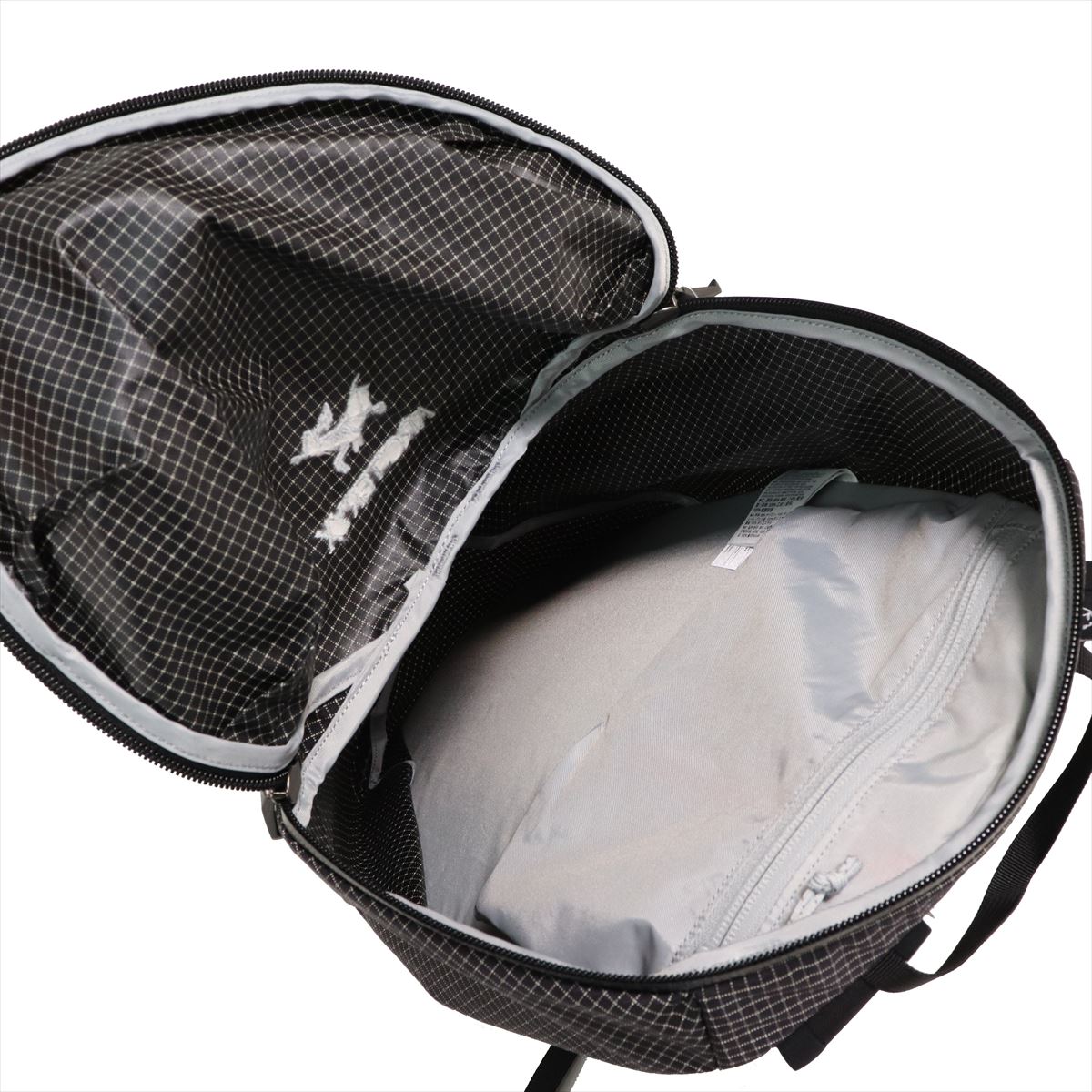 �������ƥꥯ�� ���󥷡��� 15 Konseal 15 backpack