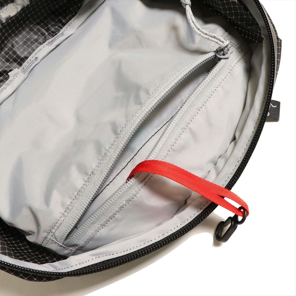 �������ƥꥯ�� ���󥷡��� 15 Konseal 15 backpack