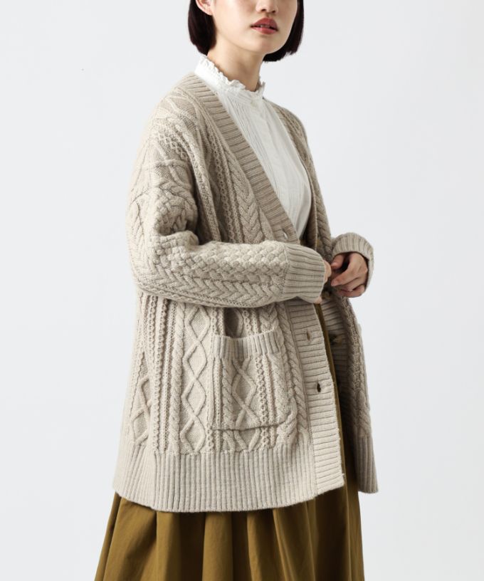 ドリス ケーブル編みざっくりカーデ/ITEM,JACKET/TOPS/Shop by BASCO  