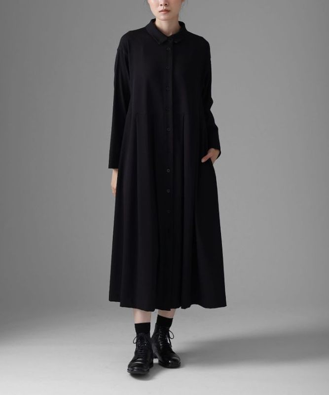 ロドリー[Chronicle]タック切り替えのフロントオープンドレス