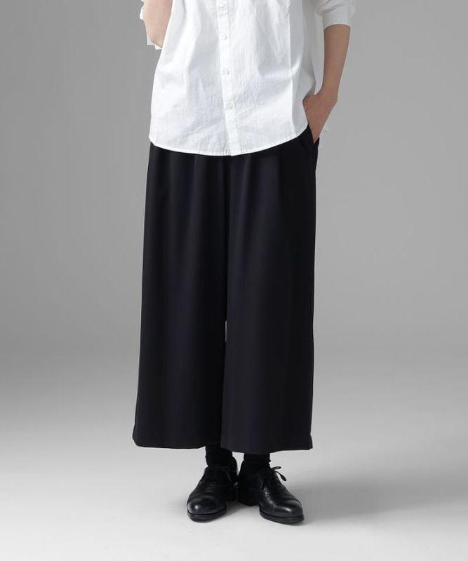 ケンタパンツ　［Chronicle］しなやかなワイドシルエットパンツ