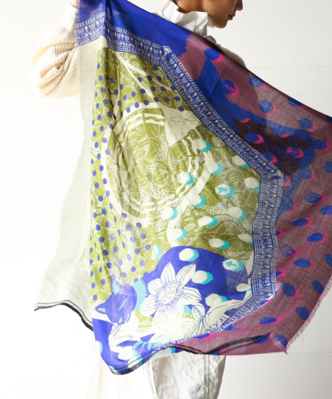 ふしぎなとも　[Kusa Kanmuri ウールストール]