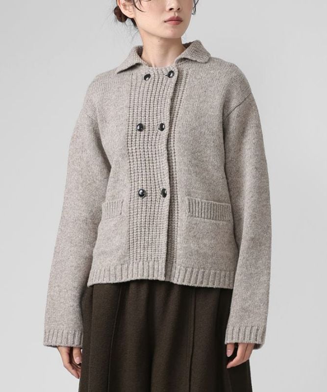 レモンドジャケット　ダブルボタンのニットジャケット