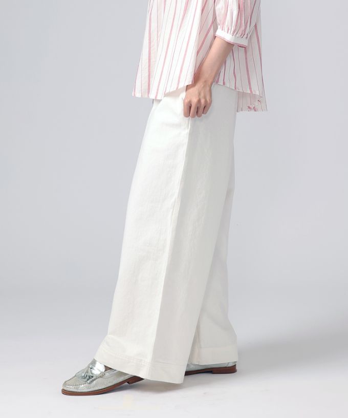 ベルパンツ・Ｄ　10オンスホワイトデニムのワイドパンツ