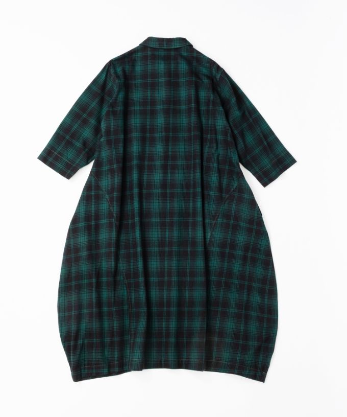 ポメロ　コットンネル素材のタータンチェックドレス