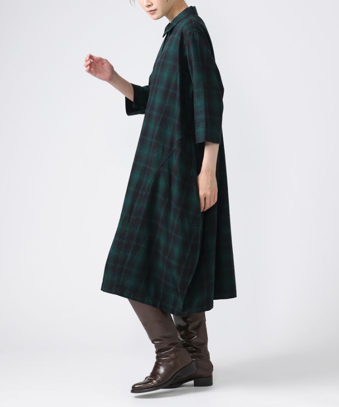 ポメロ　コットンネル素材のタータンチェックドレス