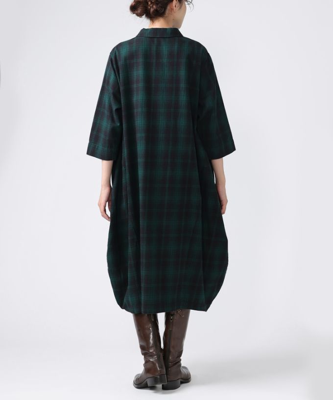 ポメロ　コットンネル素材のタータンチェックドレス