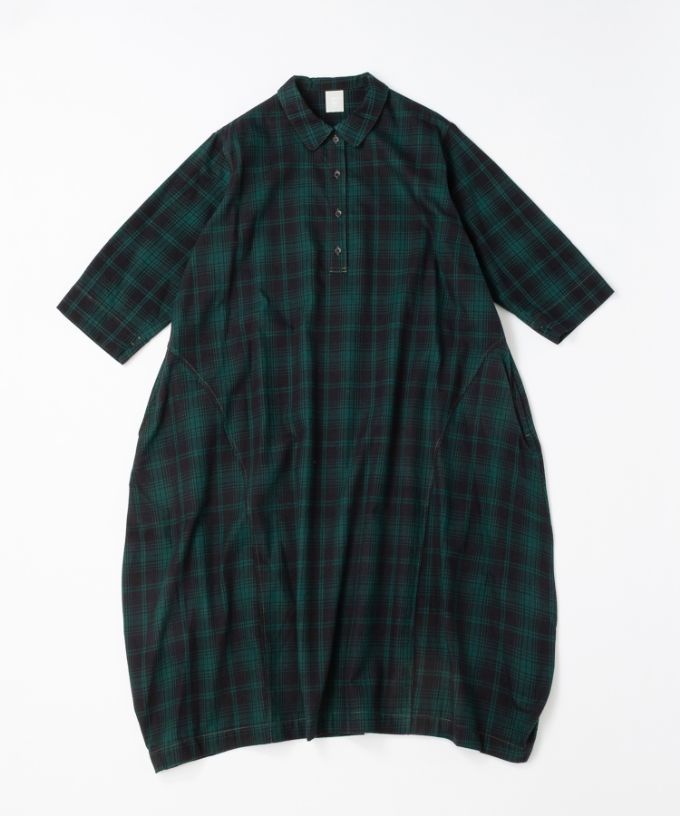 ポメロ　コットンネル素材のタータンチェックドレス