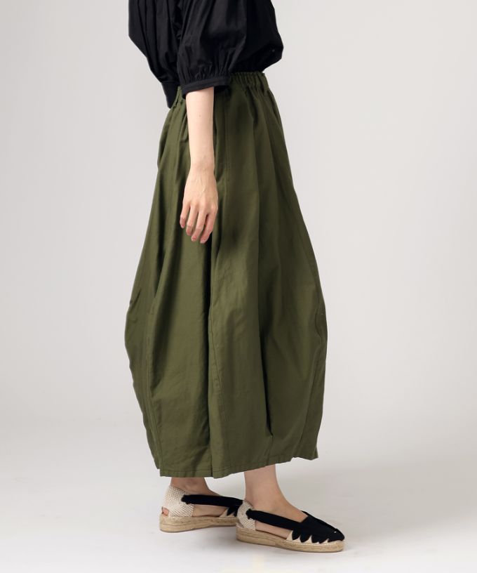 クルトスカート・1　綿麻のコクーンシルエットスカート