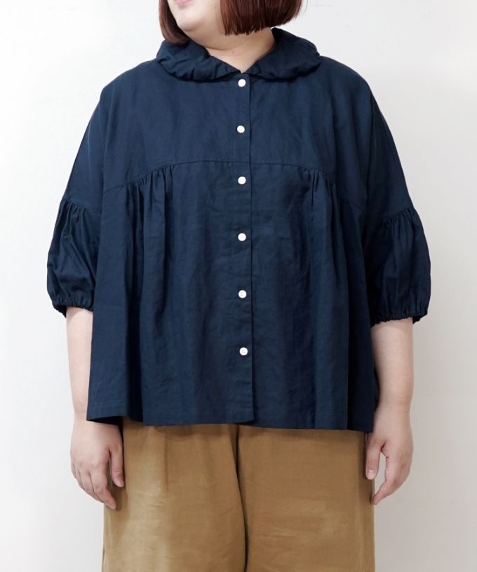 ブリサ・４【プラスサイズ】ふんわり丸襟のビッグシルエットブラウス