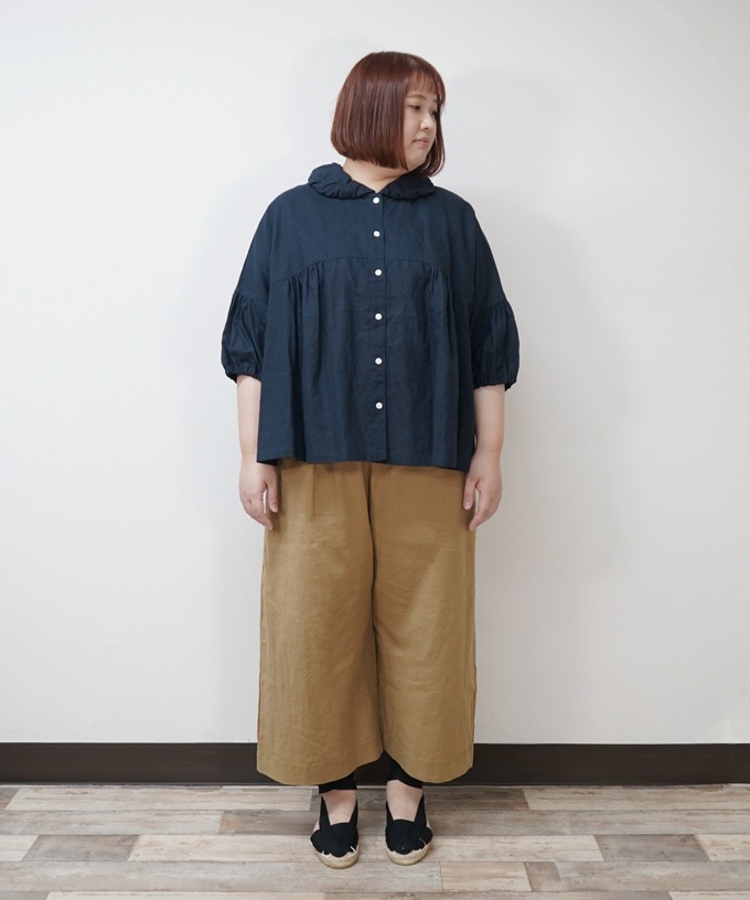 ブリサ・４【プラスサイズ】ふんわり丸襟のビッグシルエットブラウス