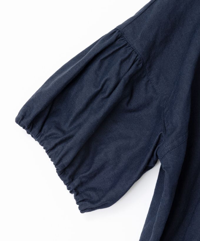 ブリサ ふんわり丸襟のビッグシルエットブラウス