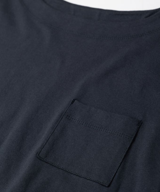 ミレーユトップ　袖切り替えのドロップショルダートップ