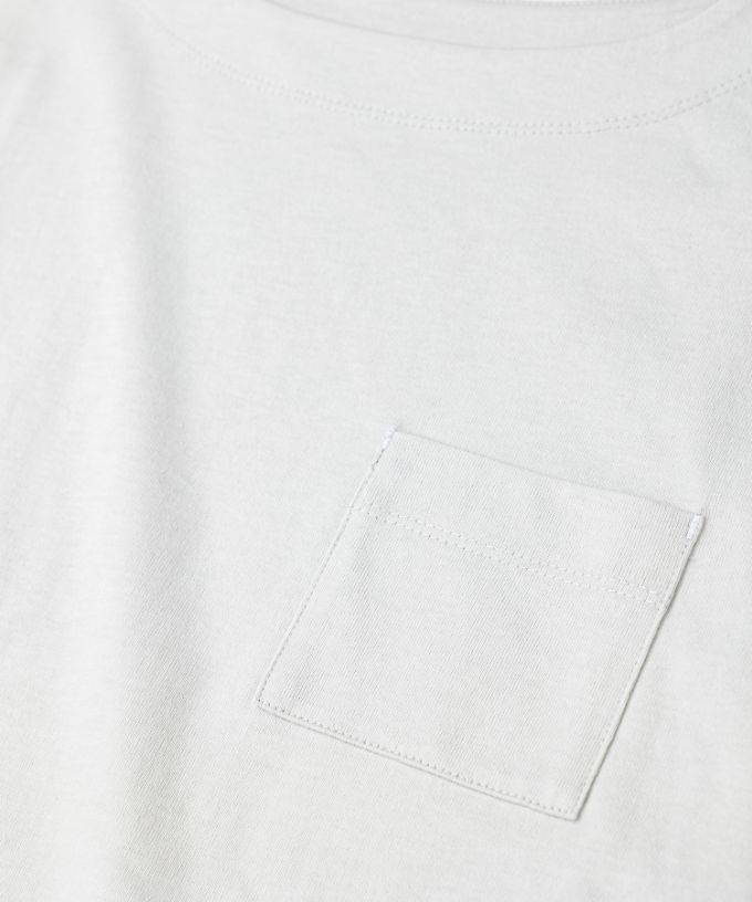 ミレーユトップ　袖切り替えのドロップショルダートップ