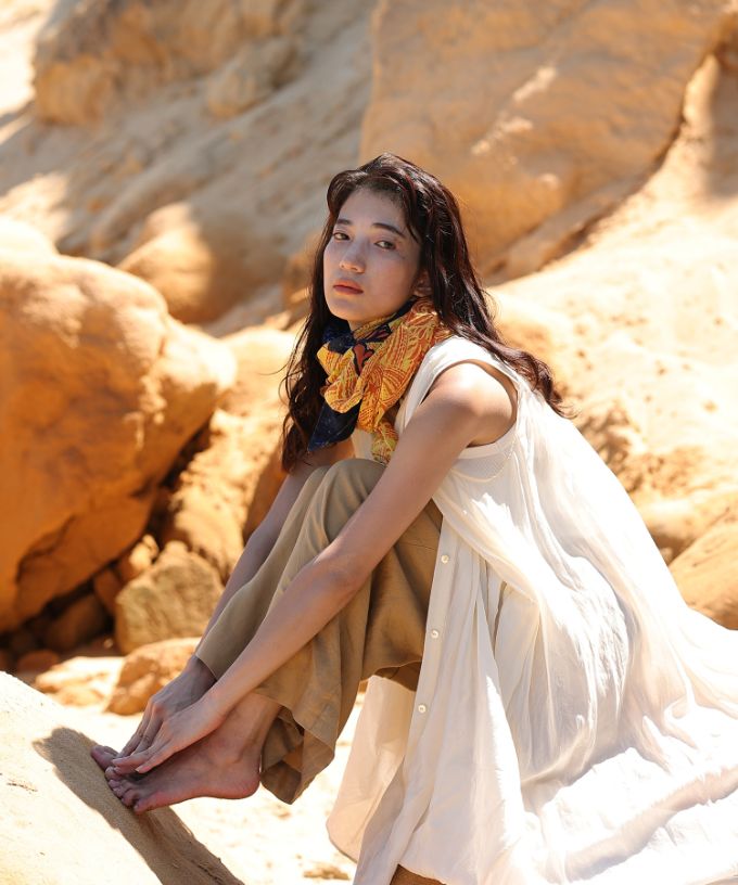 てくまくまや　きん ［KusaKanmuri　シルクコットンストール ]