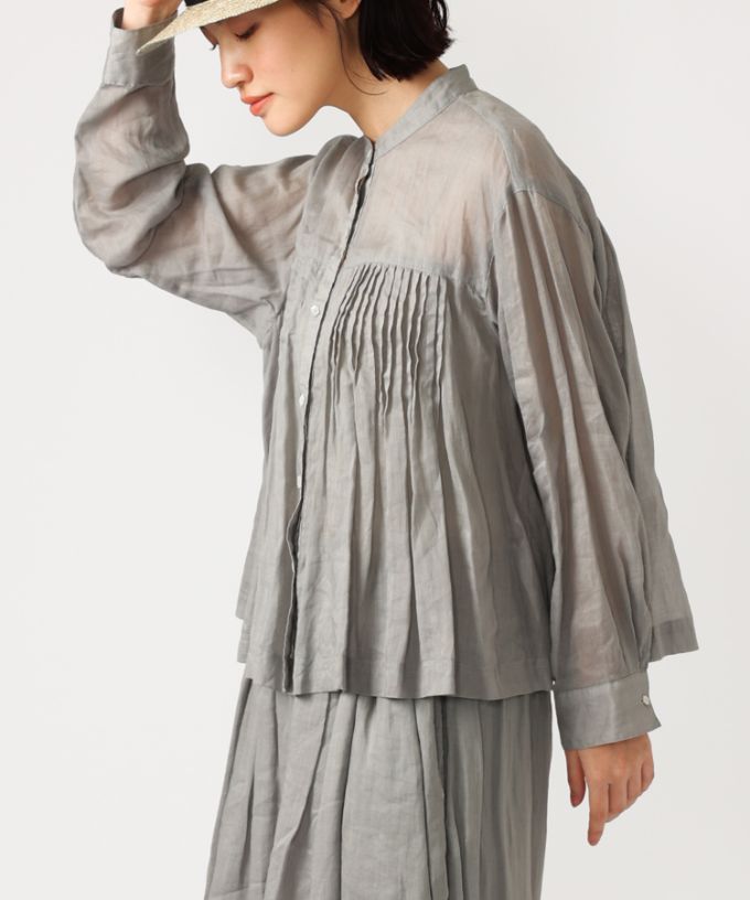 【SALE】リオン　麻ボイルのタックブラウス