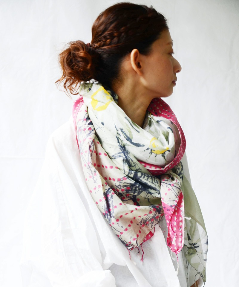 megumi yamazaki × bedsidedrama ストール megumi yamazaki × bedsidedrama ストール megumi yamazaki