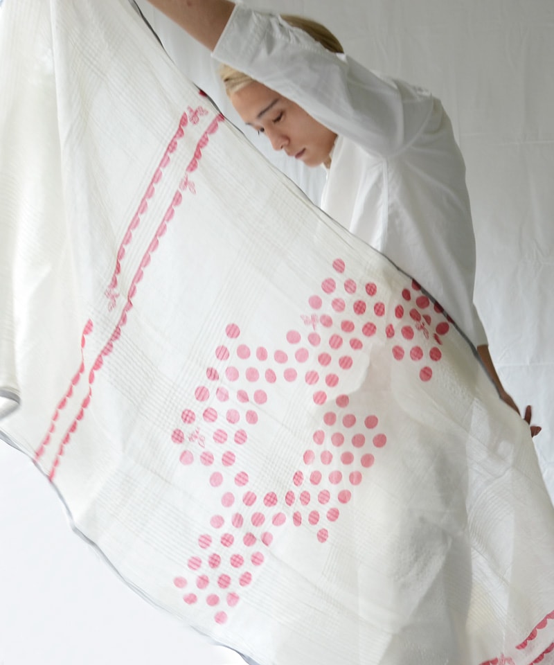 Akaitama to hachi　あかいたまとはち  [KusaKanmuri ストール]