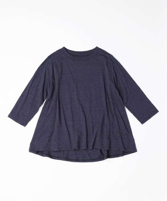 アナントップ七分袖　シンプルなAライントップス