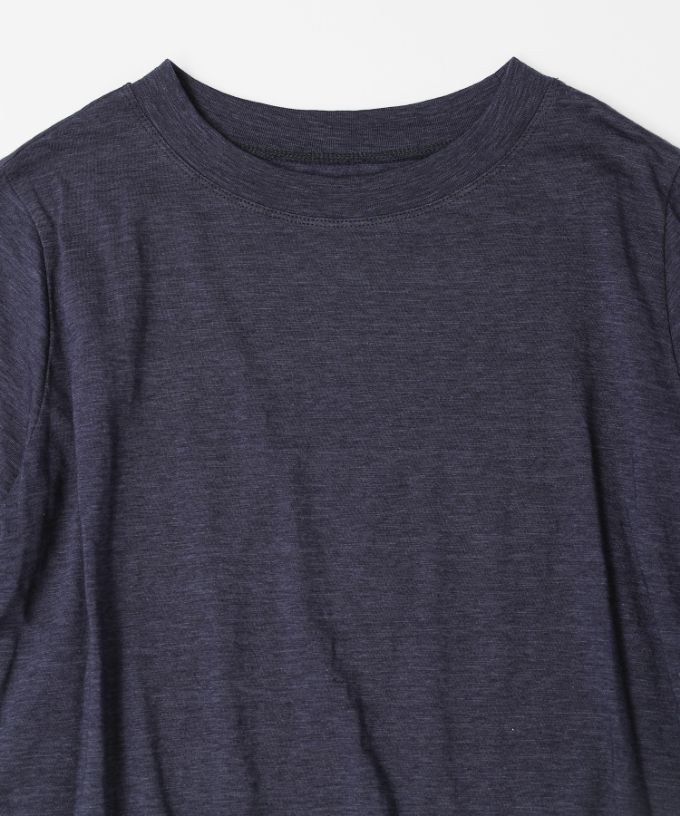 アナントップ七分袖　シンプルなAライントップス