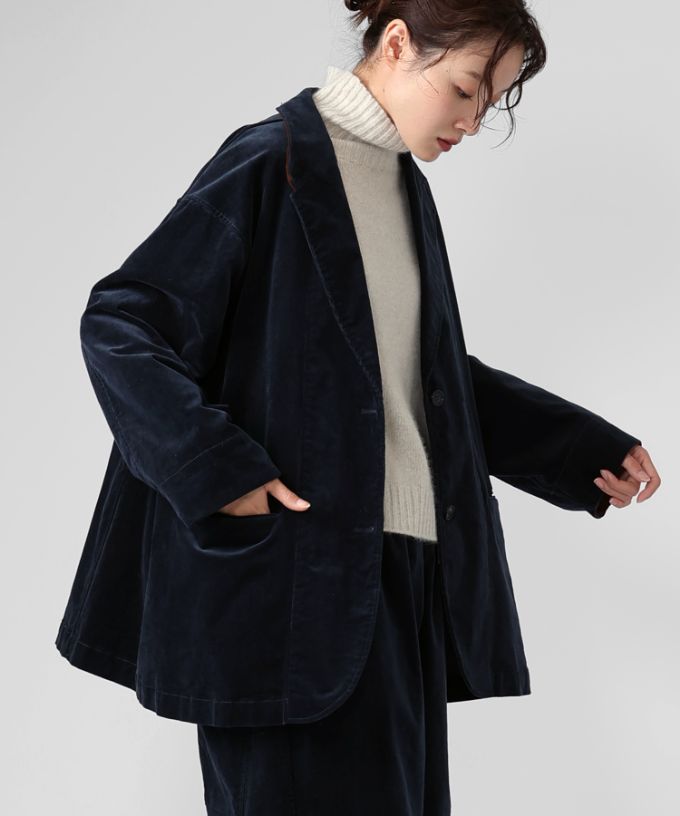 クラリス　細コーデュロイ素材のオーバーサイズジャケット