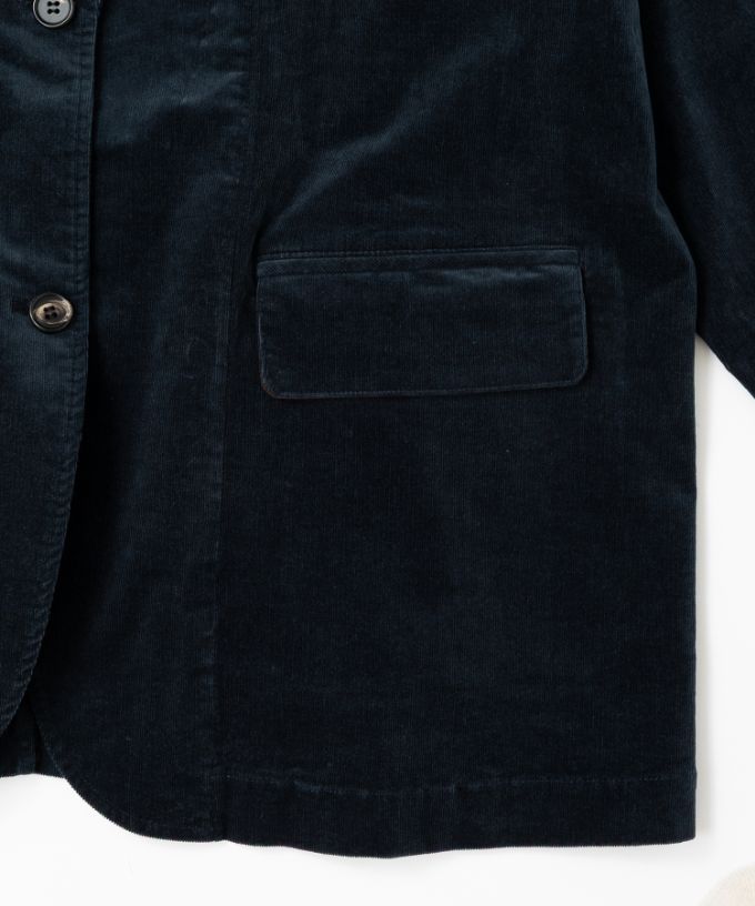 クラリス　細コーデュロイ素材のオーバーサイズジャケット