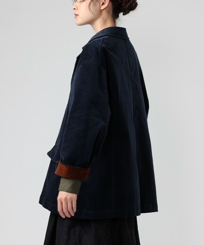 クラリス　細コーデュロイ素材のオーバーサイズジャケット