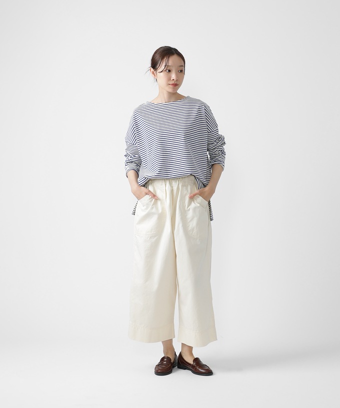グミパンツ・B　チノ素材のクロップドワイドパンツ