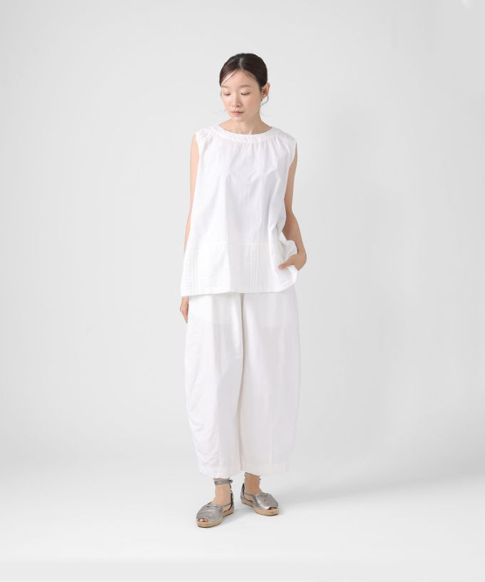 ロキパンツ　綿麻素材のバルーンシルエットボトム