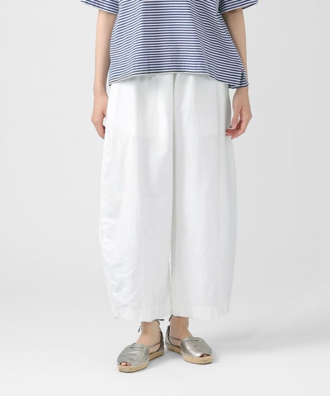 ロキパンツ　綿麻素材のバルーンシルエットボトム