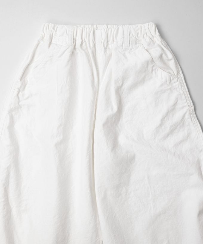 ロキパンツ　綿麻素材のバルーンシルエットボトム