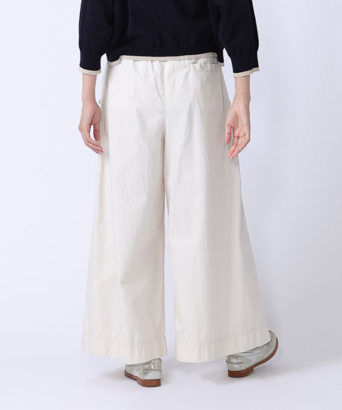 【SALE】カロルパンツ　ボタンがアクセントのワイドパンツ