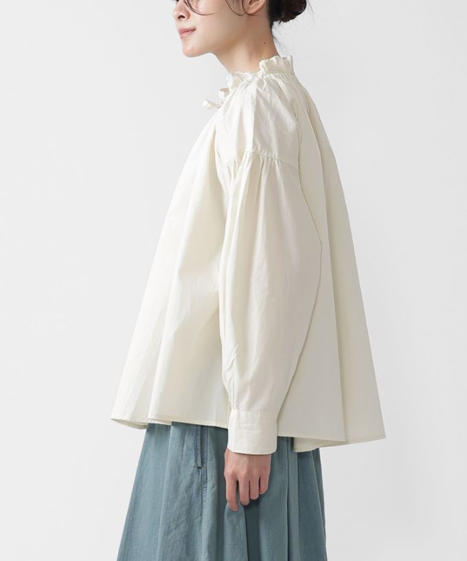 【SALE】ベティブラウス　ギャザーネックのコットンブラウス
