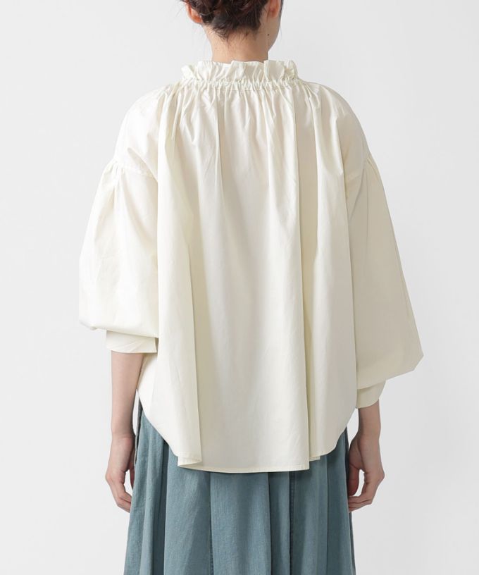 【SALE】ベティブラウス　ギャザーネックのコットンブラウス