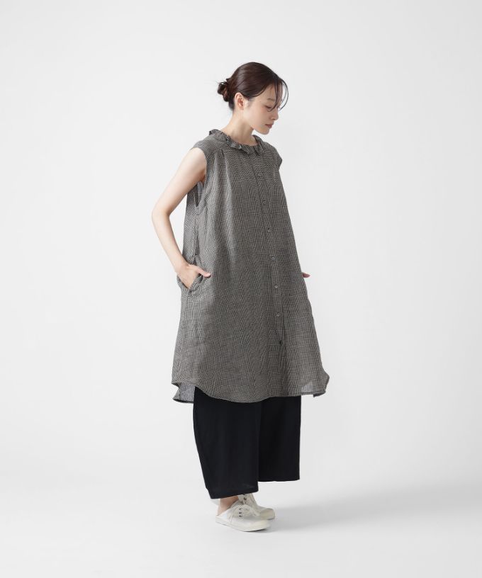 テリーチュニ　麻ギンガムチェックのフリル襟チュニック