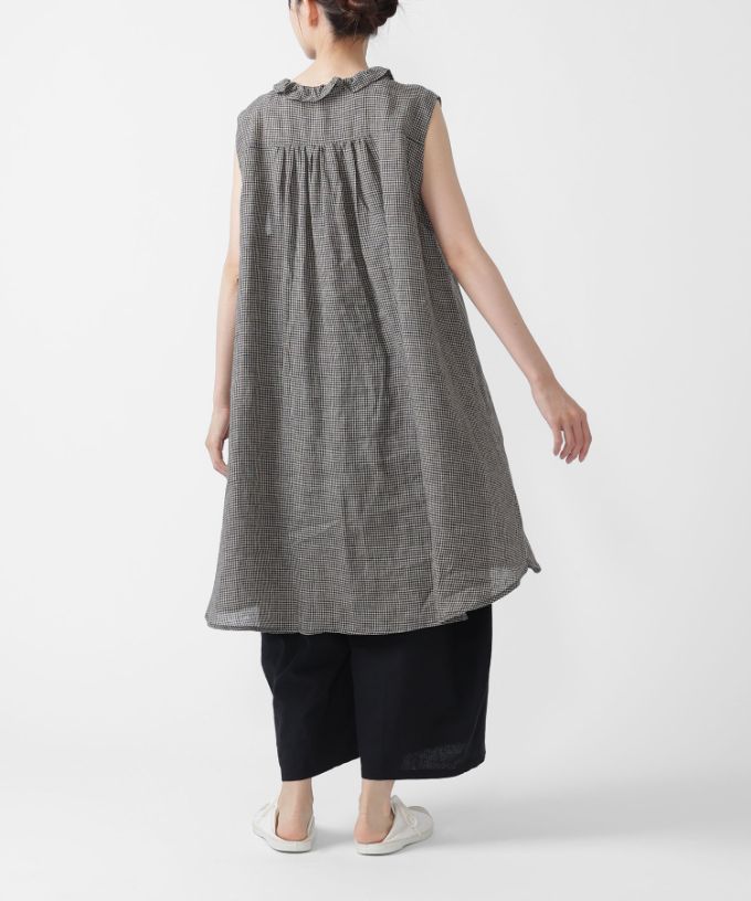 テリーチュニ　麻ギンガムチェックのフリル襟チュニック