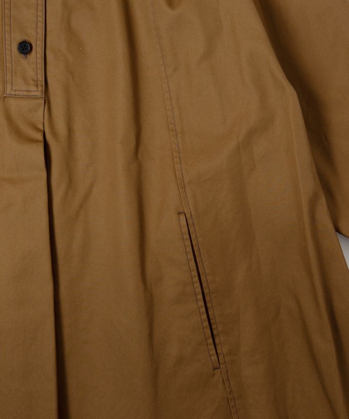 アダン　コーマギャバのプルオーバードレス