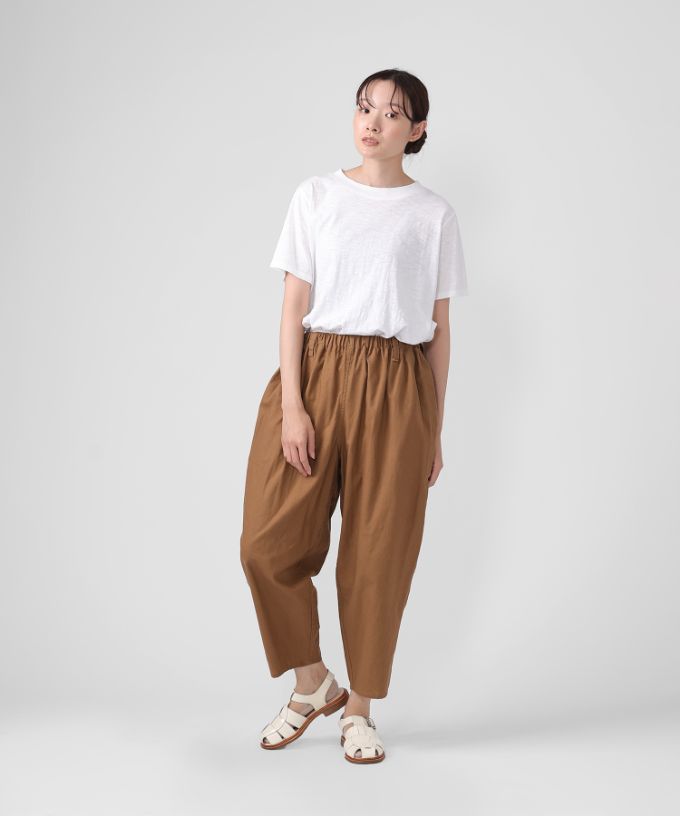 マオパンツ・28　綿麻素材の後ろビッグポケットパンツ