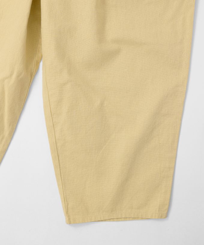 マオパンツ・28　綿麻素材の後ろビッグポケットパンツ