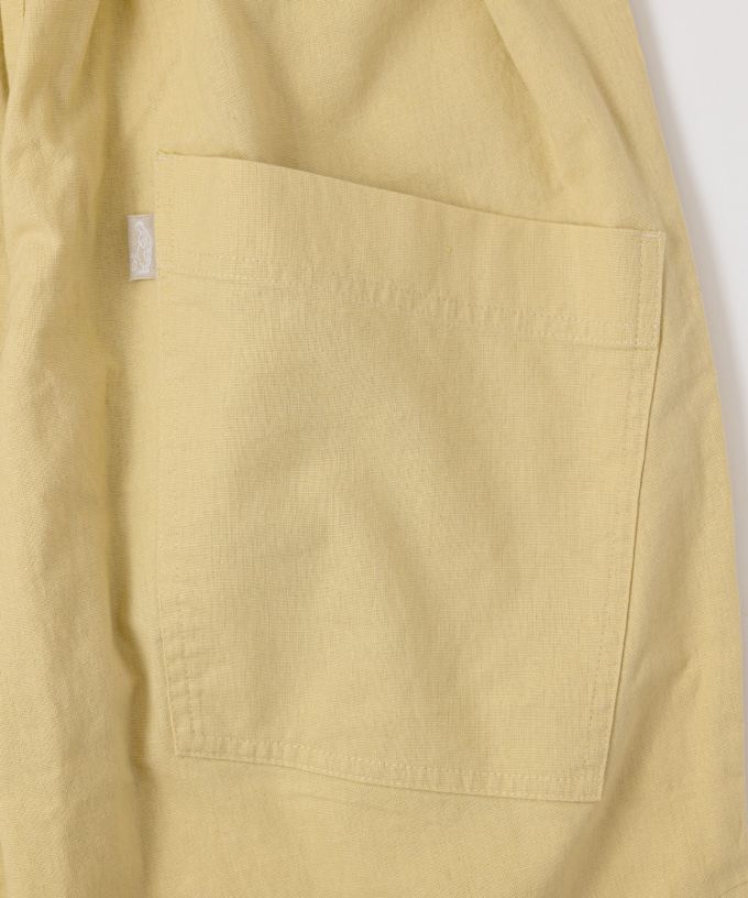 マオパンツ・28　綿麻素材の後ろビッグポケットパンツ
