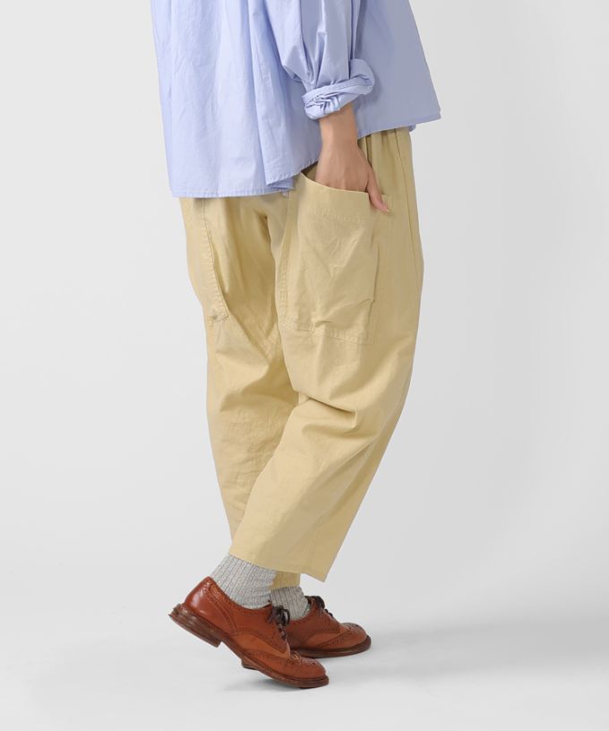 マオパンツ・28　綿麻素材の後ろビッグポケットパンツ