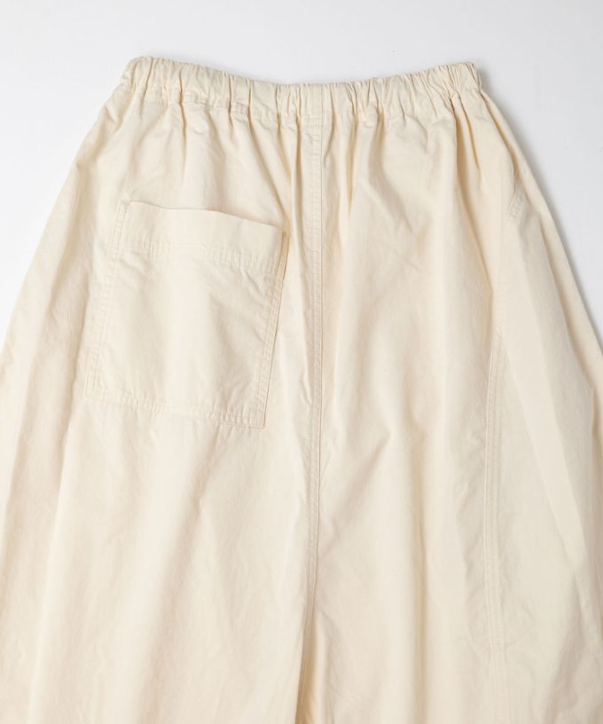 ピピパンツ　サイドポケットがポイントの変形サルエルパンツ