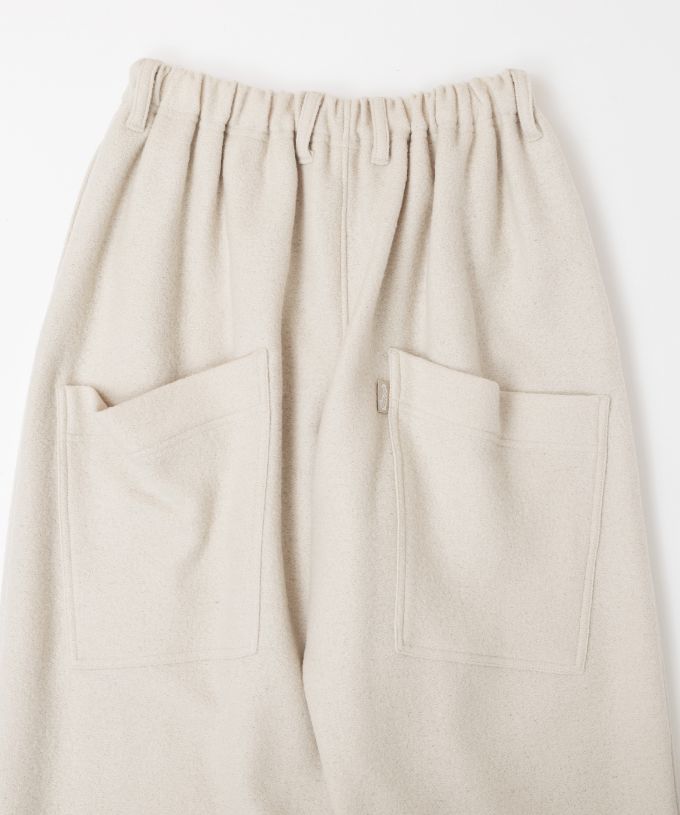 マオパンツ23 圧縮ウール素材裏地付きバックポケットパンツ/ITEM,PANTS