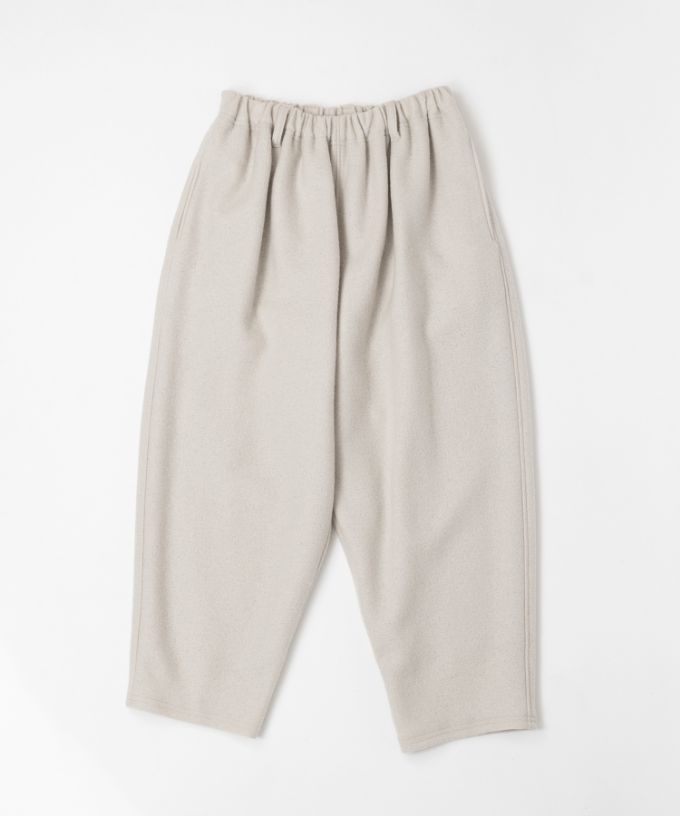 マオパンツ23 圧縮ウール素材裏地付きバックポケットパンツ/ITEM,PANTS