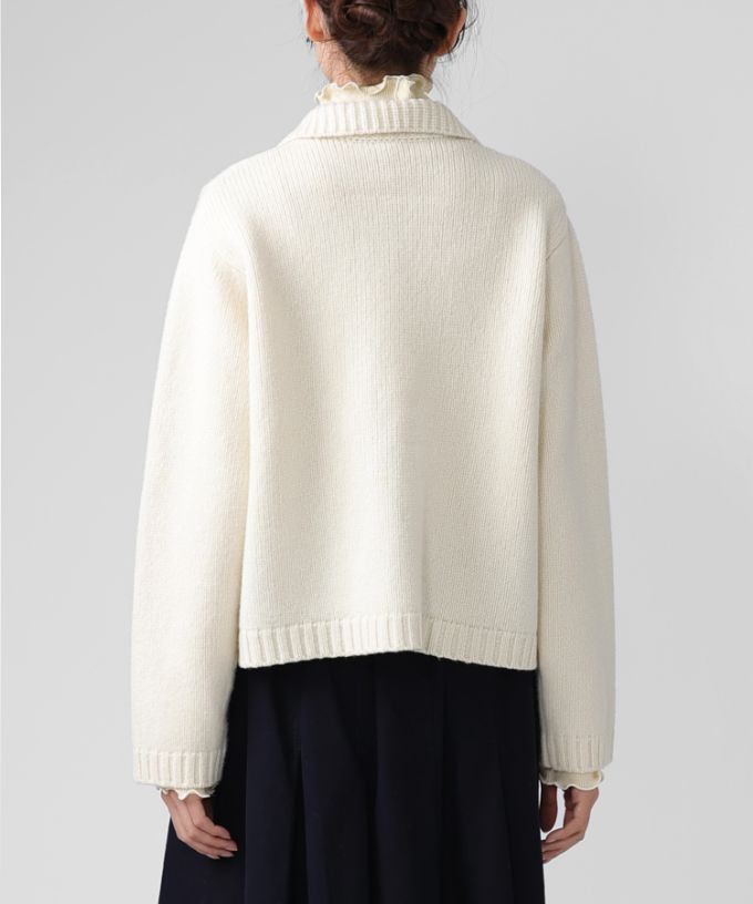 レモンドジャケット　ダブルボタンのニットジャケット