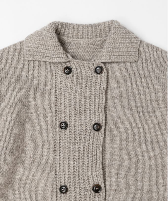 レモンドジャケット　ダブルボタンのニットジャケット