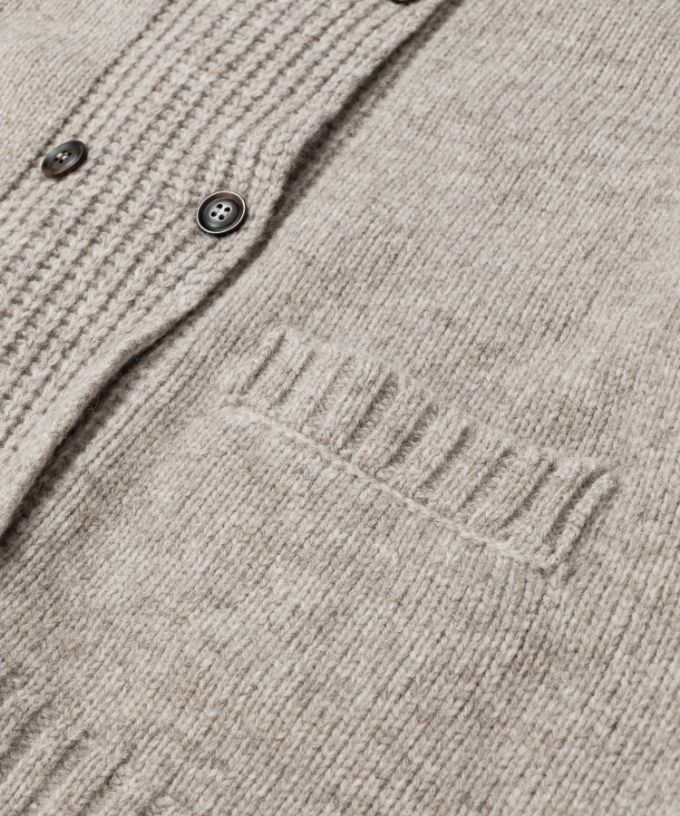 レモンドジャケット　ダブルボタンのニットジャケット