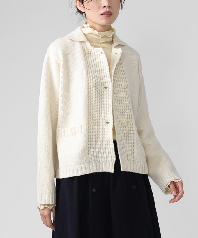 レモンドジャケット　ダブルボタンのニットジャケット
